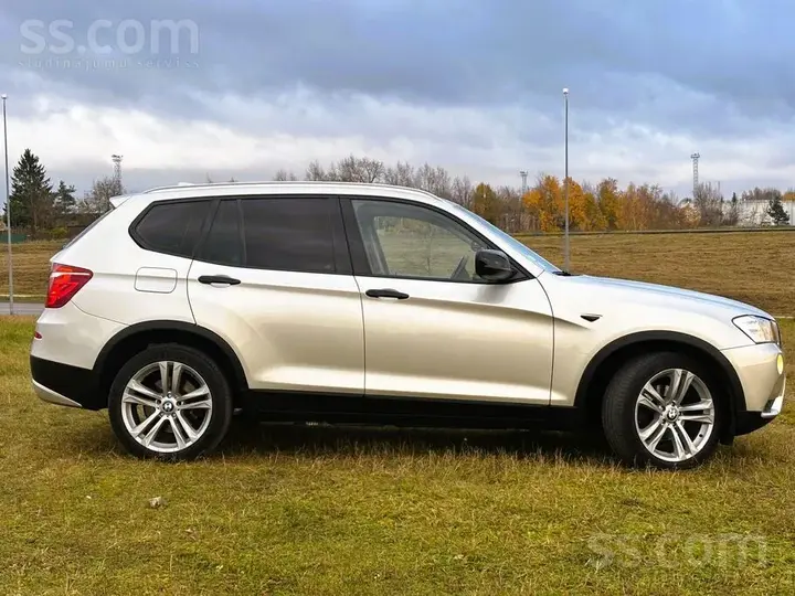 BMW X3 2011 photo 5