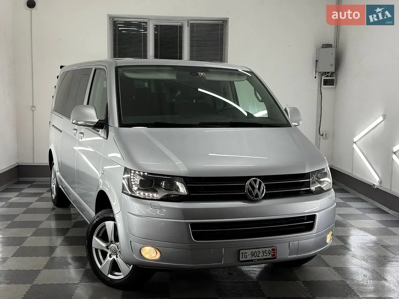 Volkswagen Multivan 2014 photo 4