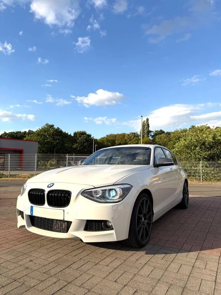 BMW F20