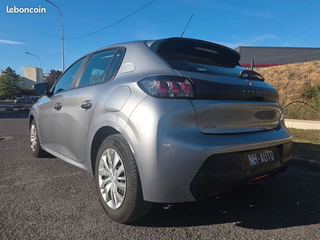 Peugeot 208 2021 photo 4