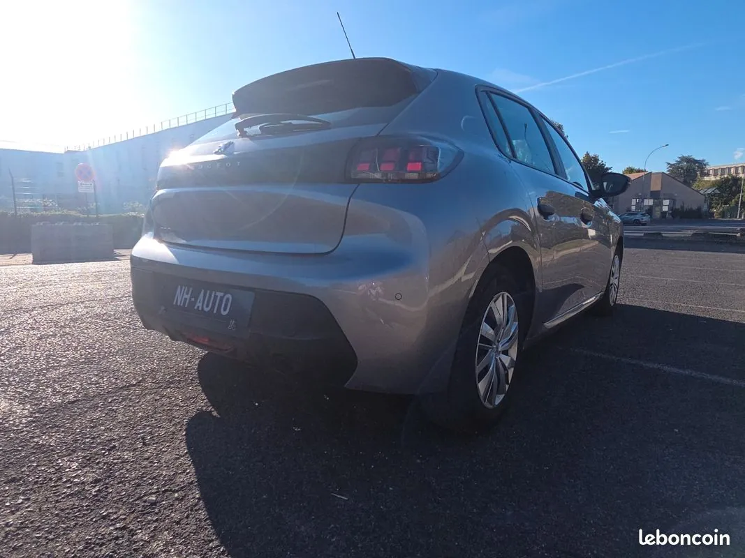 Peugeot 208 2021 photo 5