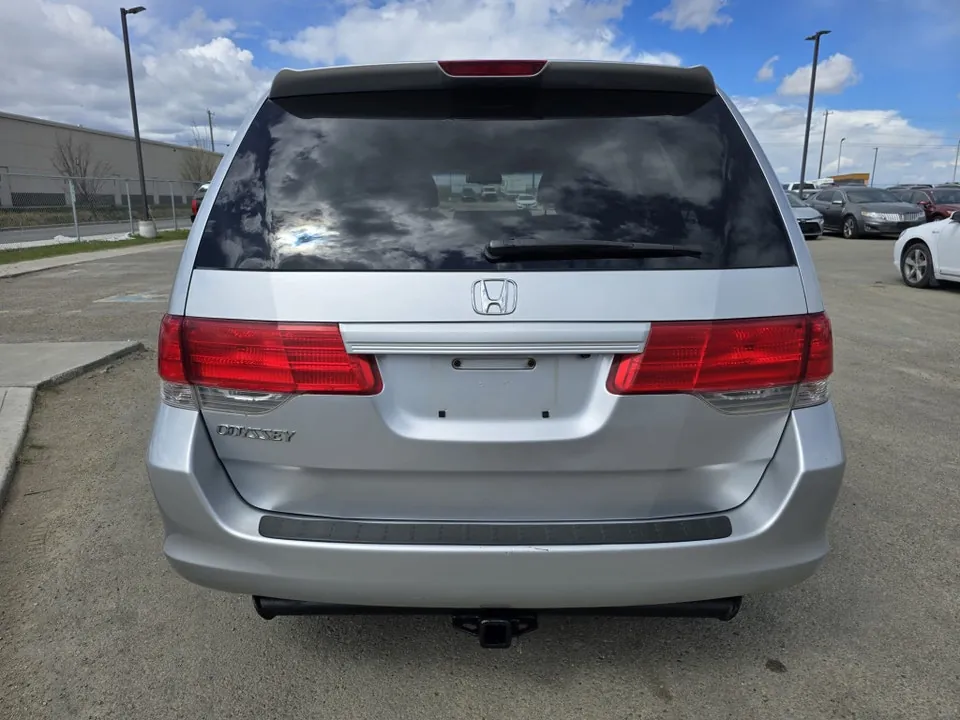 Honda Odyssey 2010 photo 5