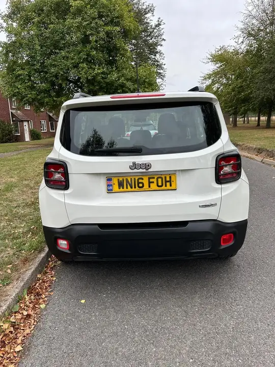 Jeep Renegade 2016 photo 2