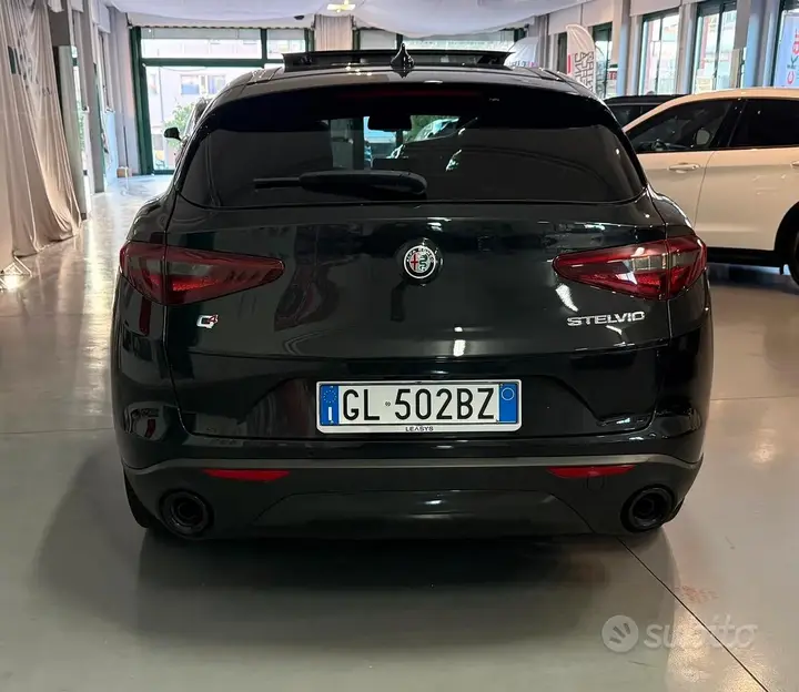 Alfa Romeo Stelvio 2022 photo 4