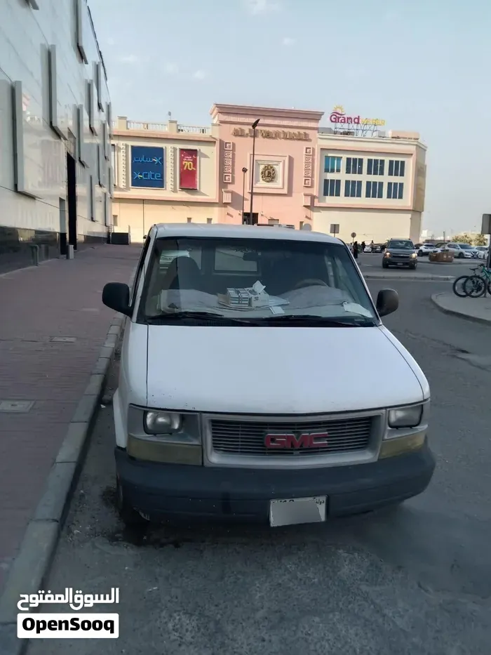 GMC Savana 2001 photo 3