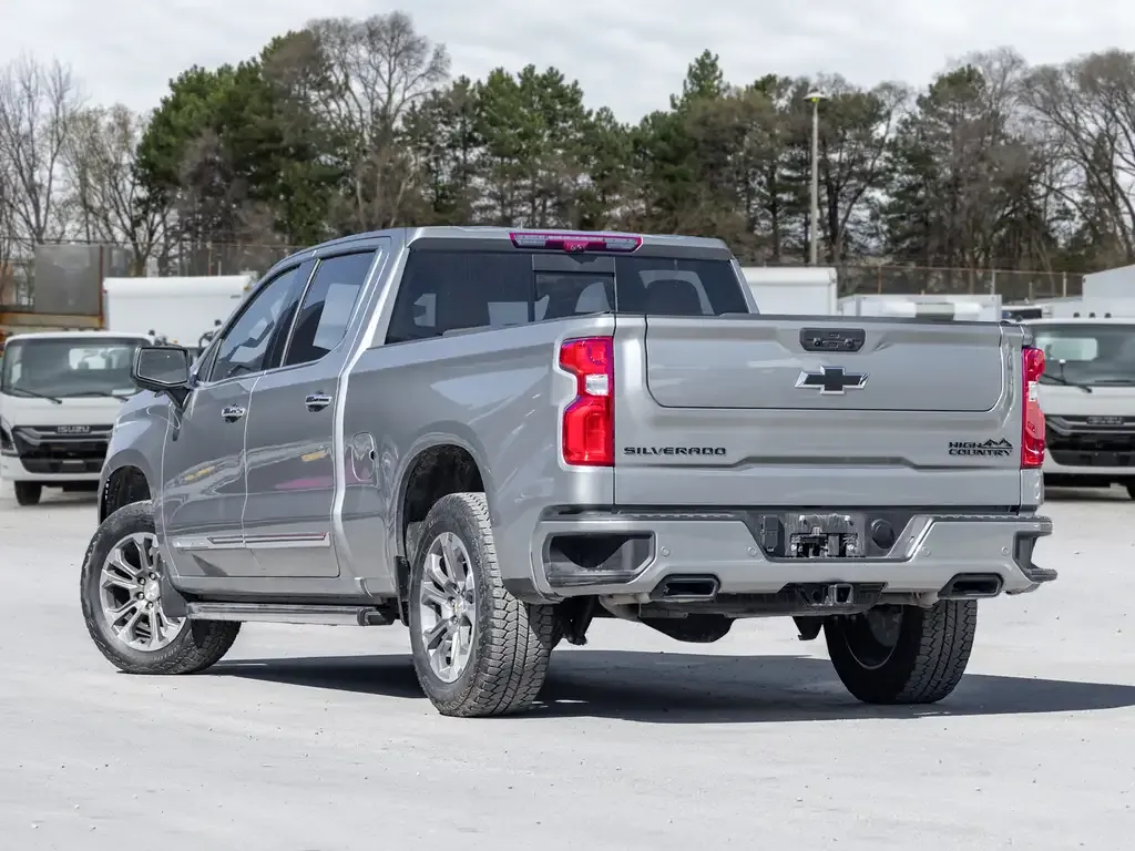 Chevrolet Silverado 1500 2025 photo 4