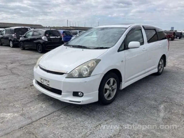 Toyota Wish 2003 photo 2