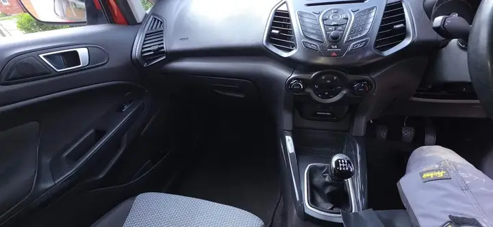 Ford Ecosport 2016 photo 4