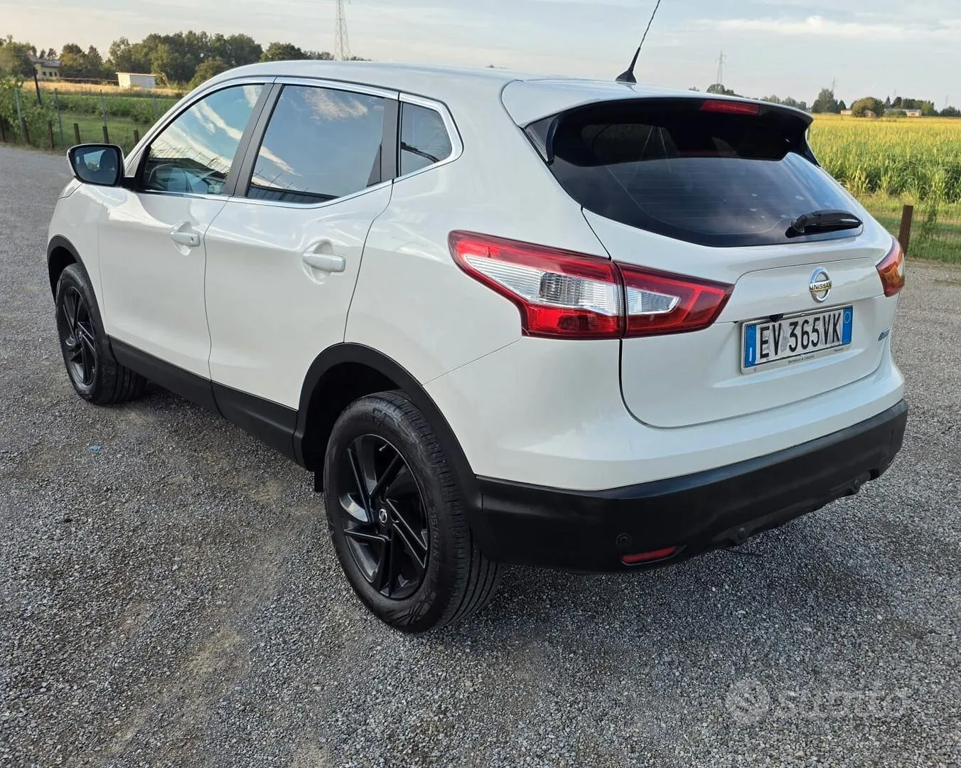 Nissan Qashqai 2014 photo 4