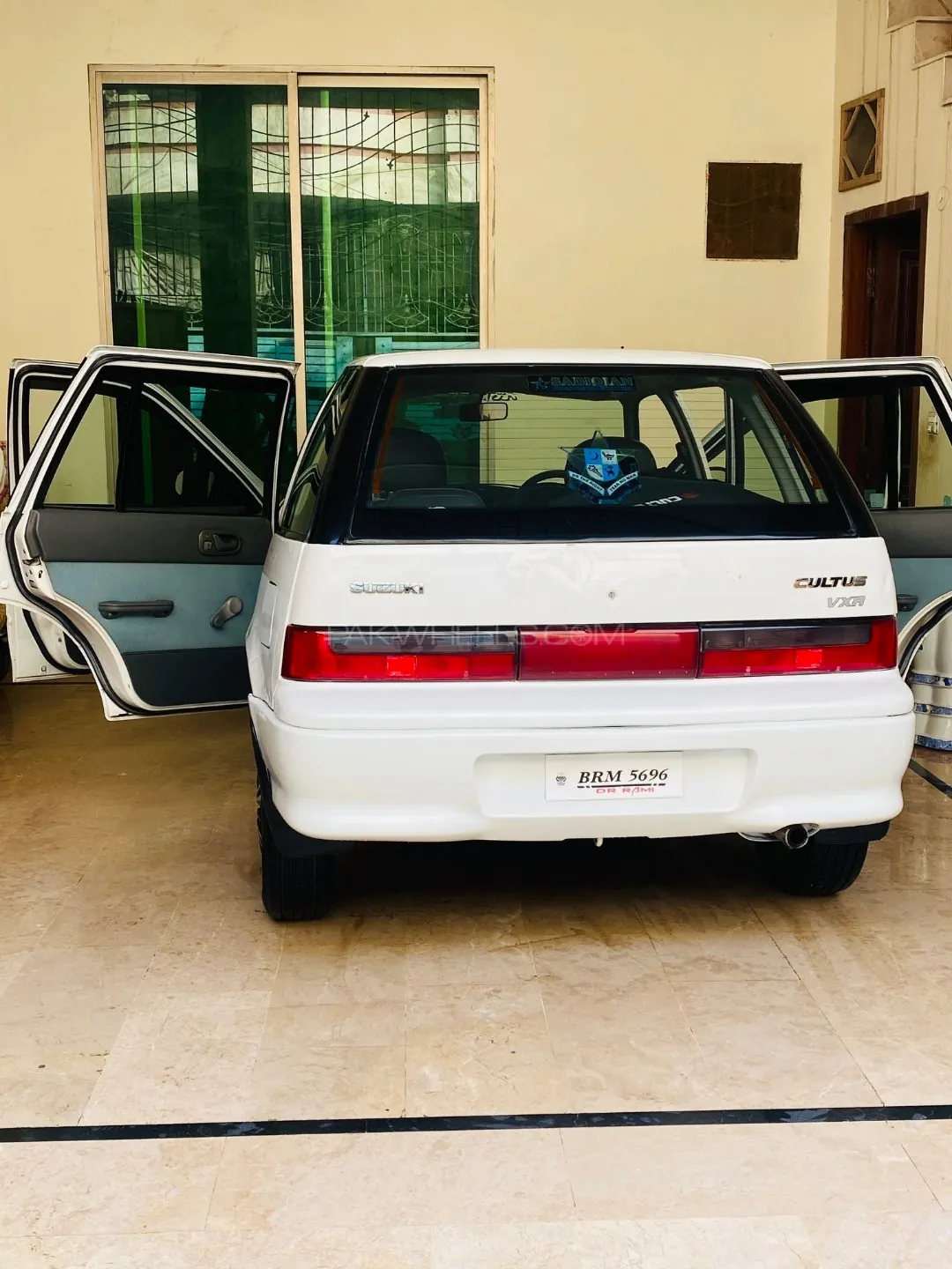 Suzuki Cultus