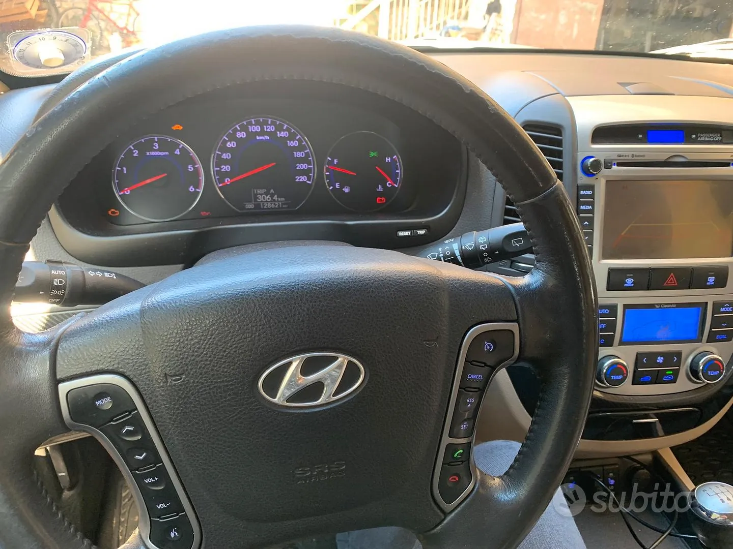 Hyundai Santa Fe 2013 photo 2