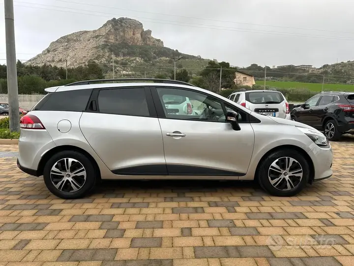 Renault Clio 2016 photo 4