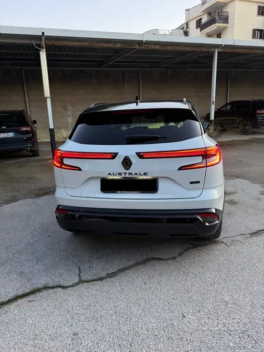 Renault Austral 2023 photo 4
