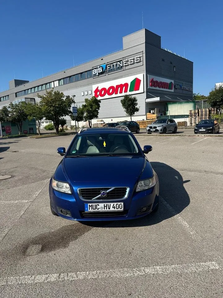 Volvo V50