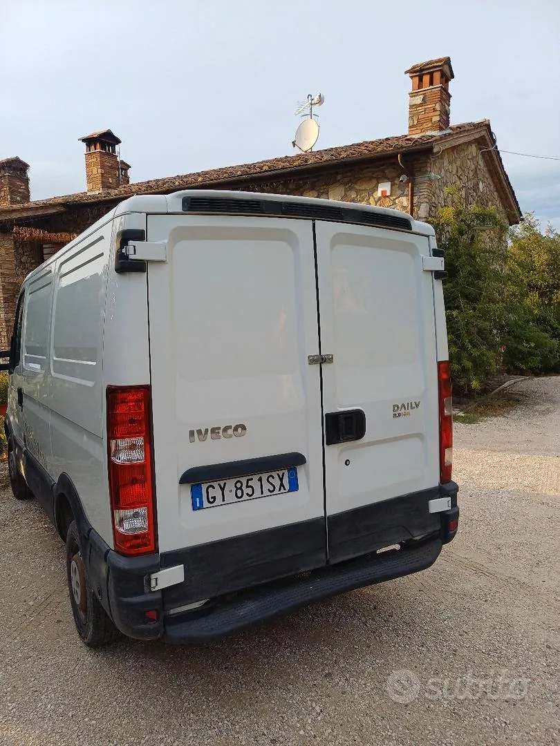 Iveco Daily 2007 photo 5