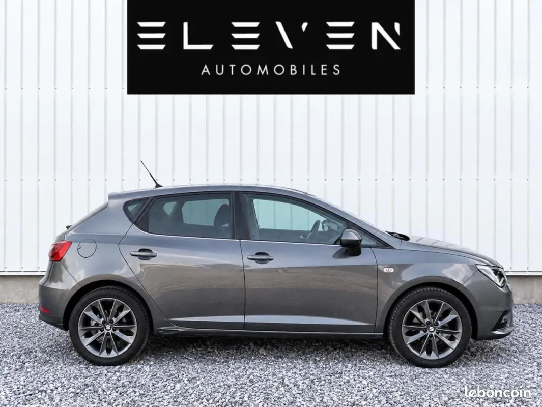 Seat Ibiza 2014 photo 2