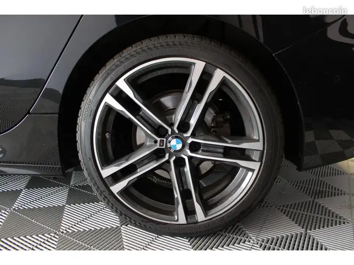 BMW Série 1 2023 photo 5