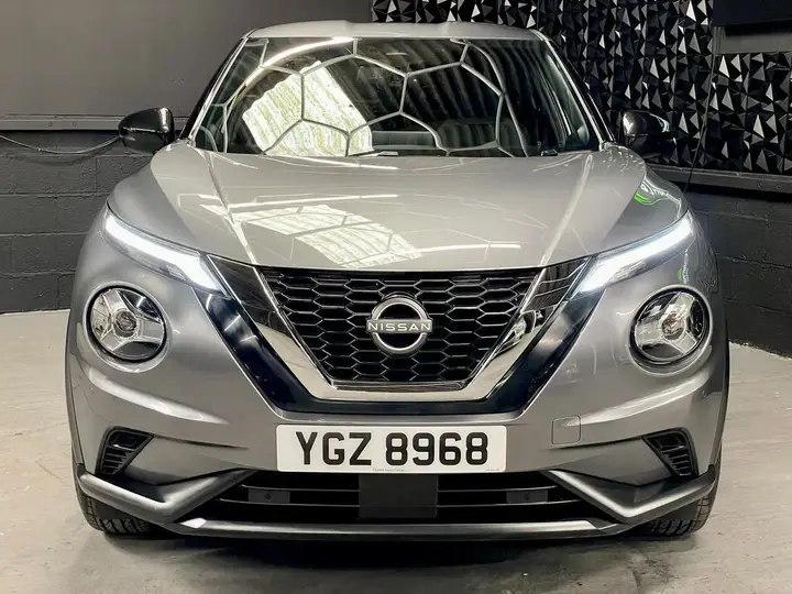 Nissan Juke 2023 photo 2