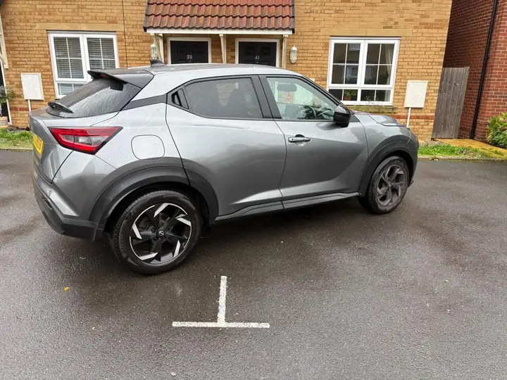 Nissan Juke 2023 photo 4