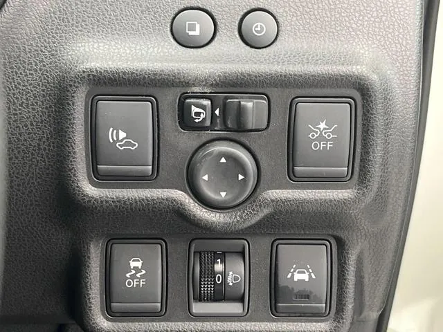 Nissan Note 2016 photo 5