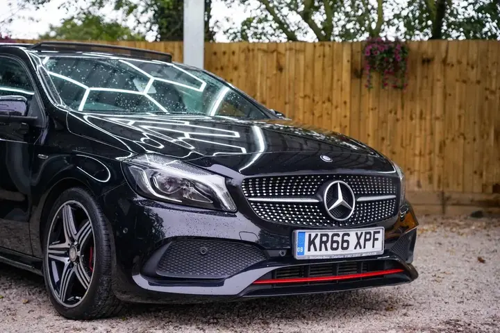 Mercedes-Benz A-Class 2016 photo 2