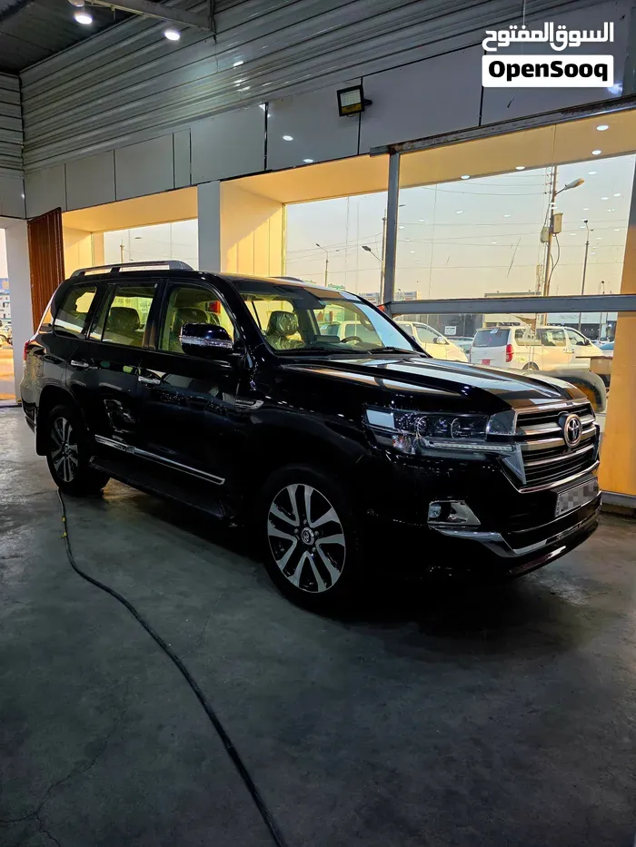 Toyota Land Cruiser 2019 photo 2