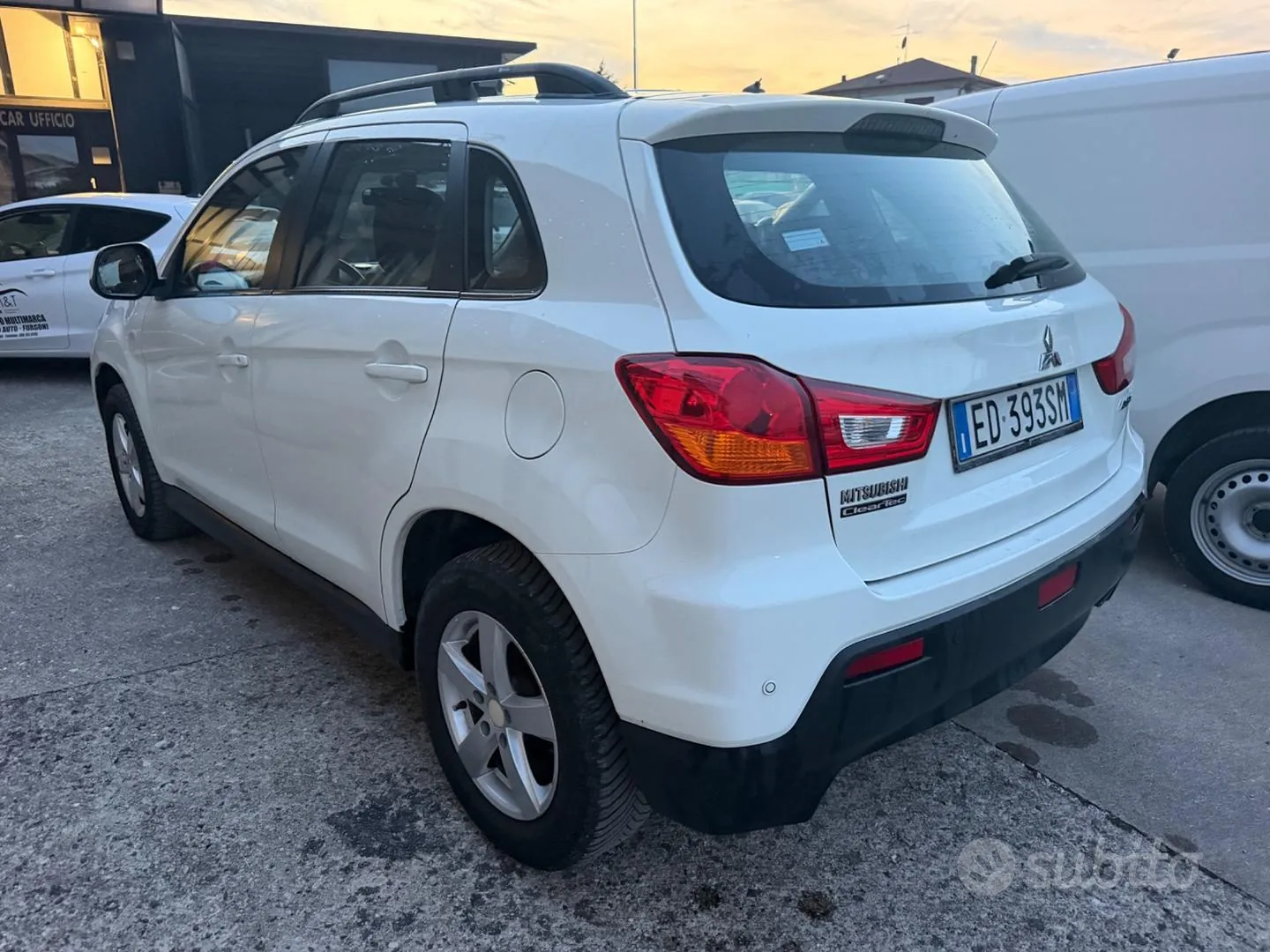 Mitsubishi Asx 2010 photo 5