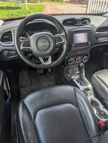 Jeep Renegade 2015 photo 5