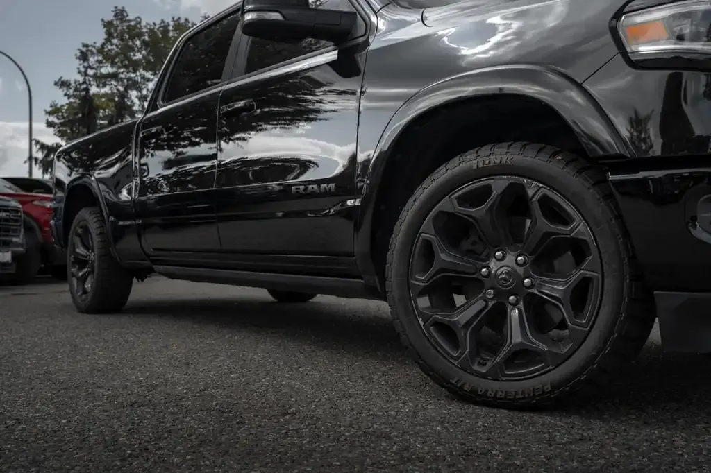 Ram 1500 2020 photo 2