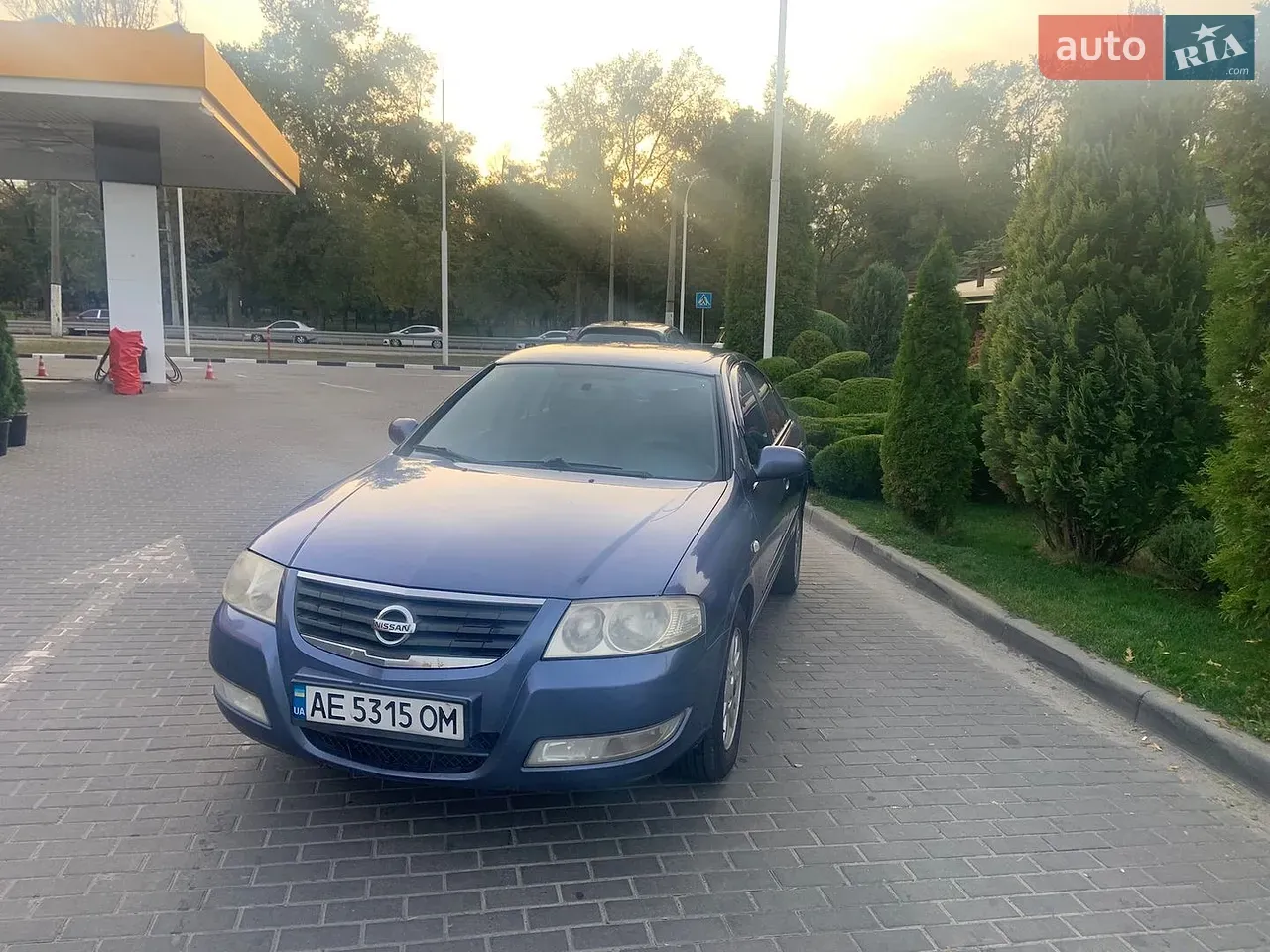 Nissan Almera
