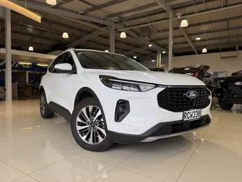 Ford Escape 2025 photo 2