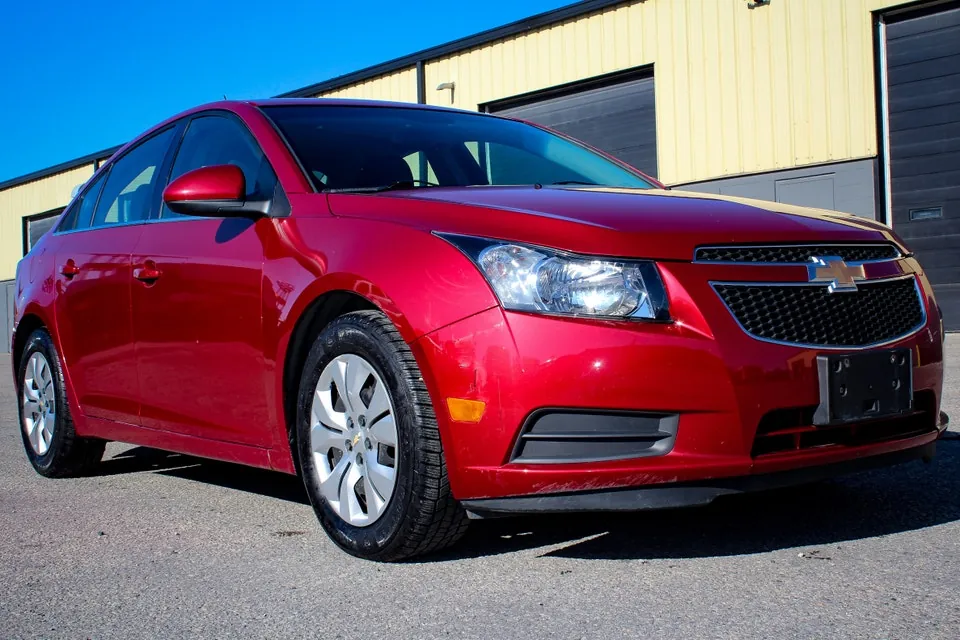 Chevrolet Cruze 2012 photo 3