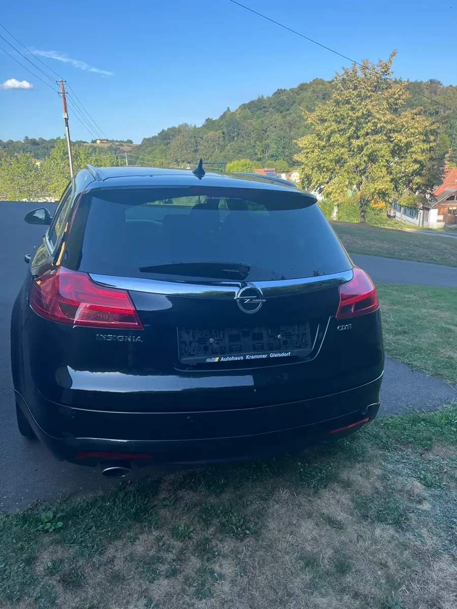 Opel Insignia 2012 photo 3