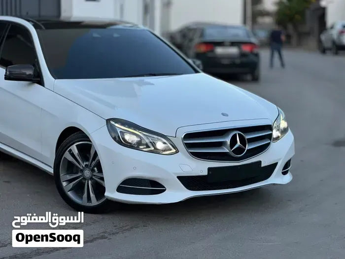 Mercedes-Benz E-Class 2015 photo 2