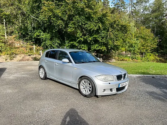 BMW 120I 2006 photo 3