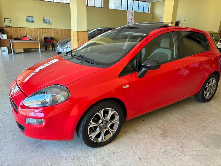 Fiat Punto 2013 photo 3