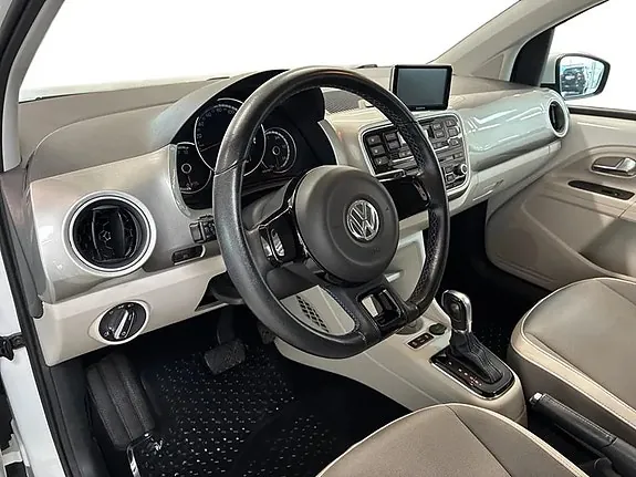 Volkswagen E-Up! 2016 photo 4