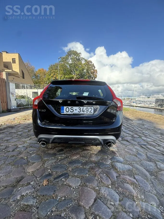 Volvo V60 2018 photo 3