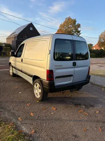 Peugeot Partner 2004 photo 4