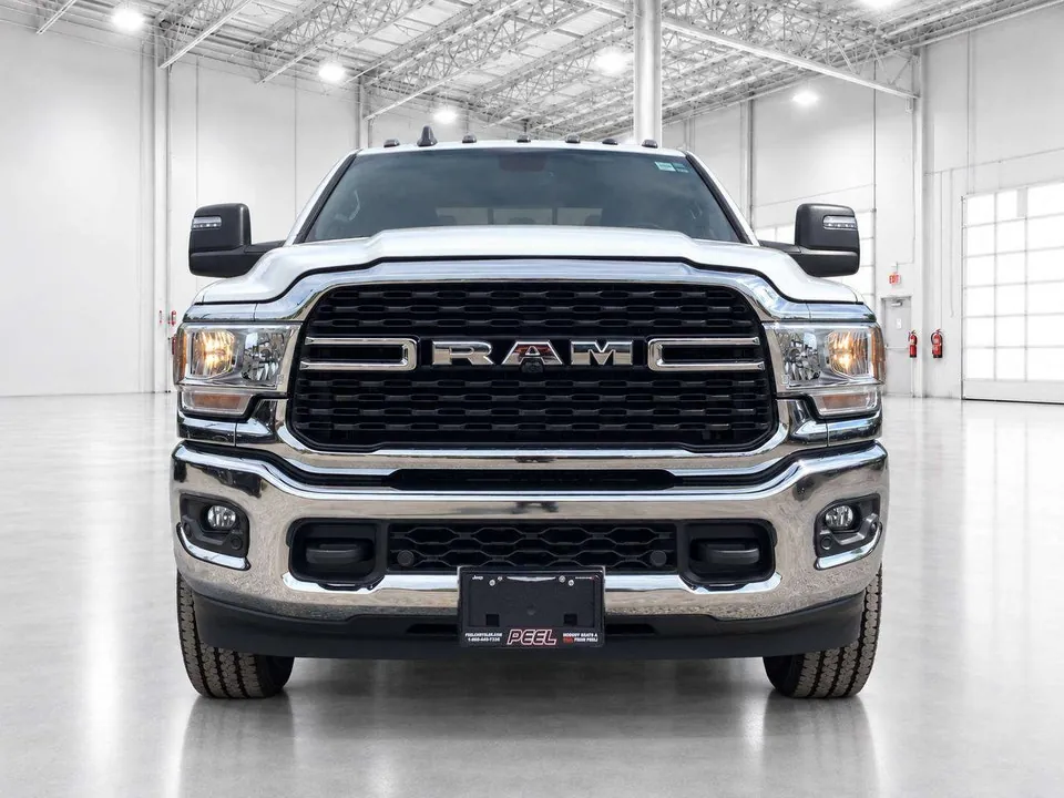 Ram 2500 Big Horn 2024 photo 3