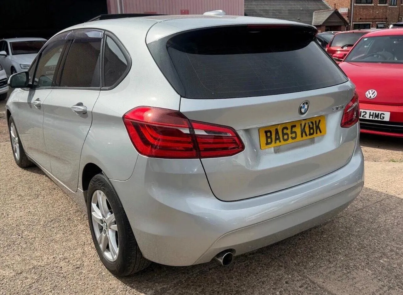 BMW 2 Series Active Tourer 2015 photo 5