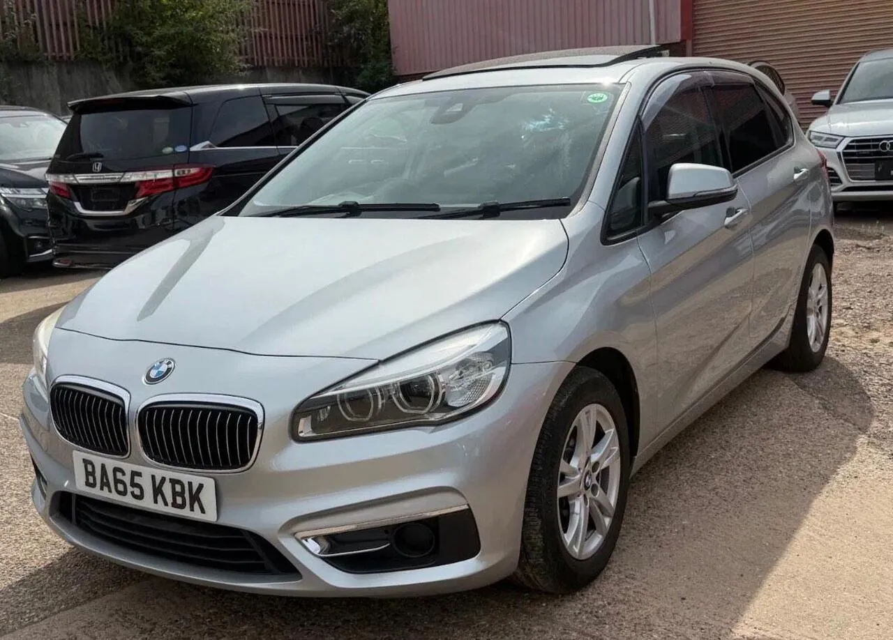 BMW 2 Series Active Tourer 2015 photo 2