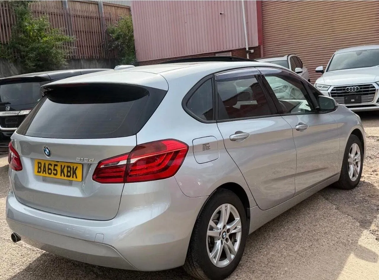 BMW 2 Series Active Tourer 2015 photo 4