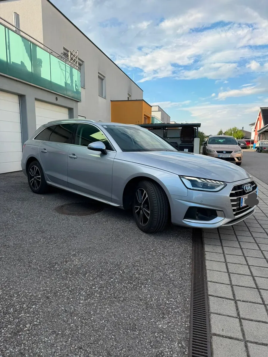 Audi A4 2020 photo 2