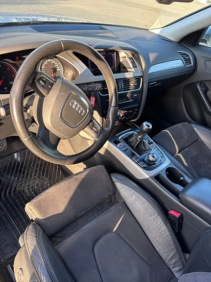 Audi A4 Allroad 2010 photo 4