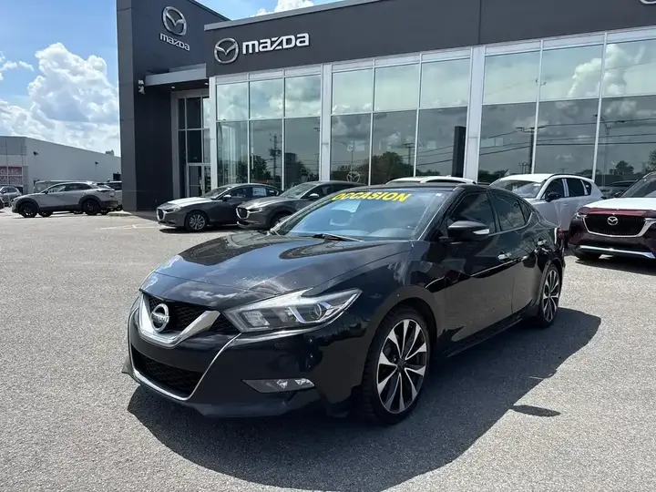 Nissan Maxima