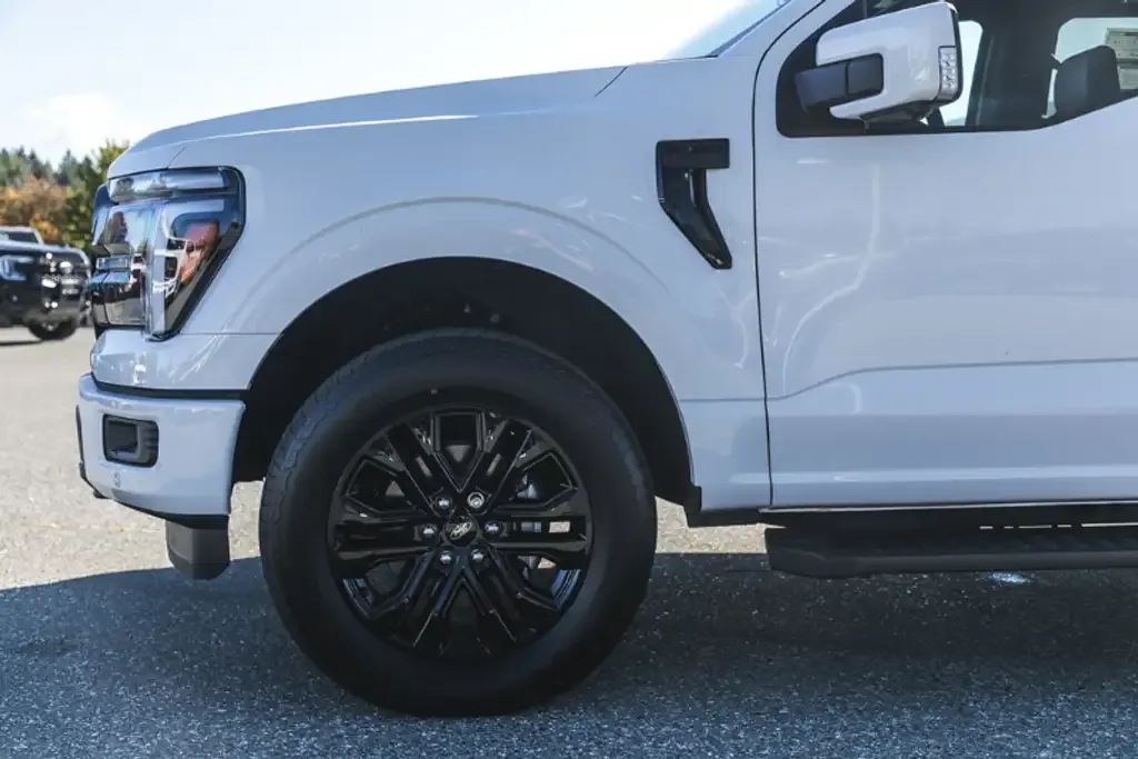 Ford F-150 2026 photo 4