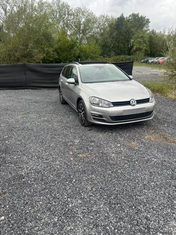 Volkswagen Golf 2014 photo 2