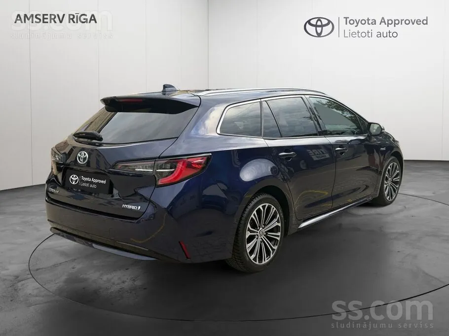 Toyota Corolla Wagon 2021 photo 2