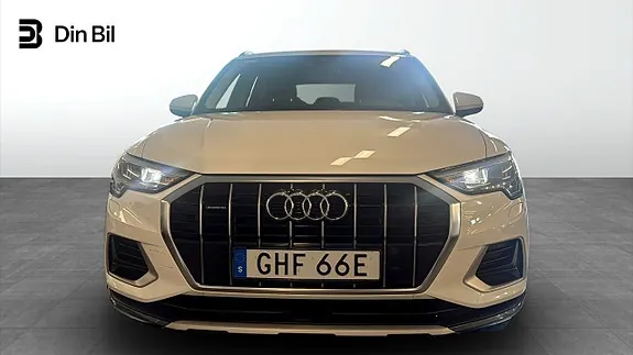 Audi Q3 2019 photo 5